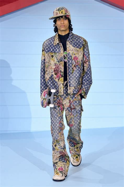 lv men fw 22|Louis Vuitton Presents Men's FW22 by Virgil Abloh .